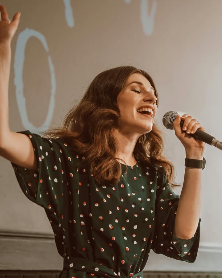 Featured image for “Saturday Karaoke Nights: Sing Your Heart Out at Singleton Golf Club”