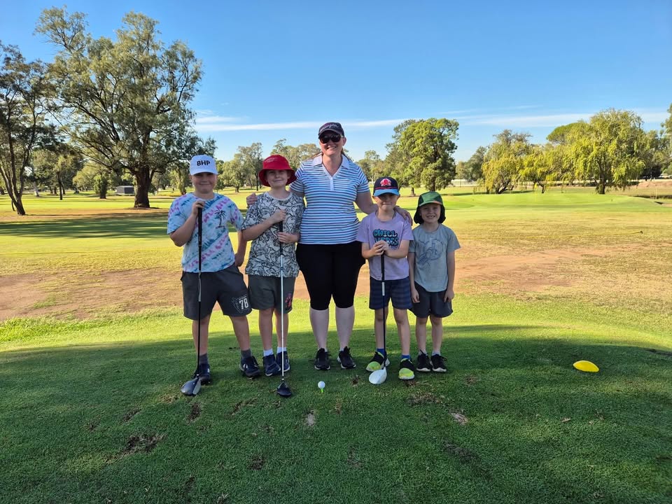 Featured image for “Kids Golf Returns 28 April at Singleton Golf Club”