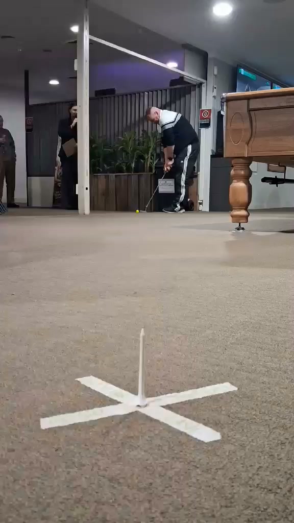 Featured image for “$1000 Putt for Cash at Singleton Golf Club – Who Won?”